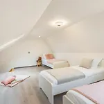 Dune House - Welcoming In بيت للعطل *