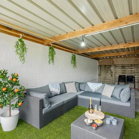 Dune House - Welcoming In ミデルケルケ